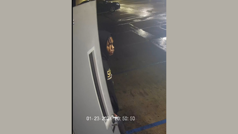 Arlington Police Seek Public's Help to Identify Suspect in Kia K5 Car Theft Attempt
