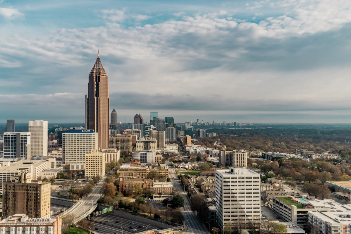 Atlanta Basks in Mild Winter Weather with Sunny Skies and Temperatures