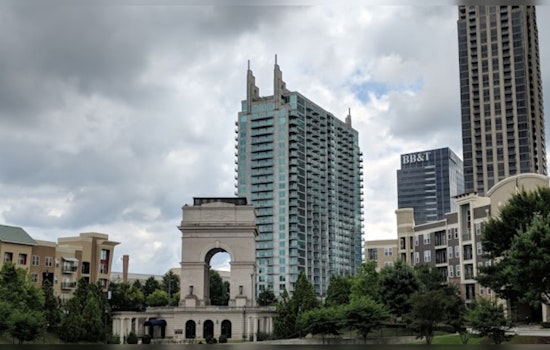 Atlanta Braces for Evening Showers and Thunderstorms, Sunny Weekend Ahead