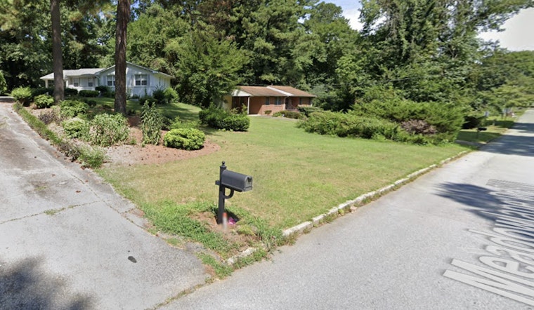 Atlanta Police Investigate Shooting of Teen on Meadowlane Drive, Suspect At Large