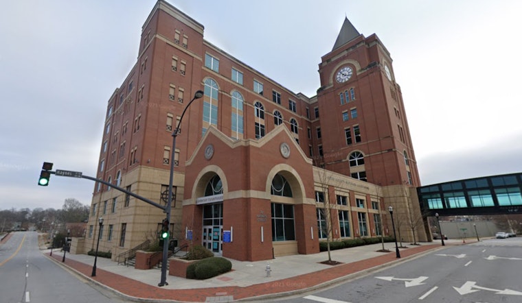 Atlanta Residents Cautioned as Scammers Pose as Officials in Jury Duty Con, Scores Lose Thousands