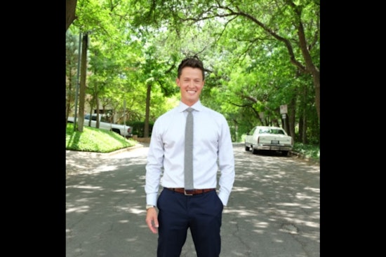 Austin Bids Farewell to Beloved Meteorologist David Yeomans After 12 Years at KXAN