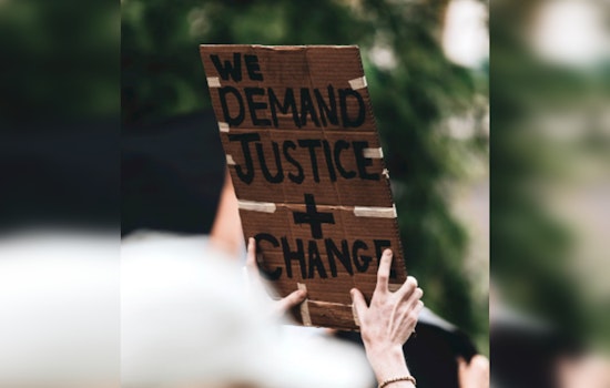 Austin Community Groups Urge DOJ to Investigate Police Department Over Alleged Civil Rights Violations