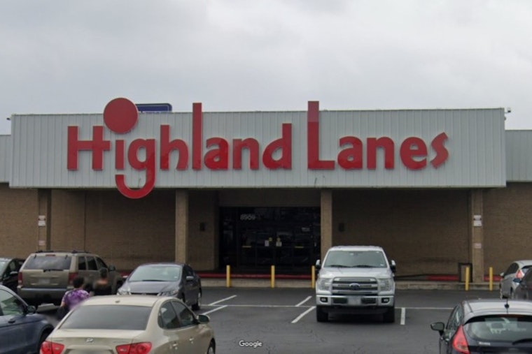 Austin's Highland Lanes to Close Amid Real Estate Pressure, Owners Seek New Location