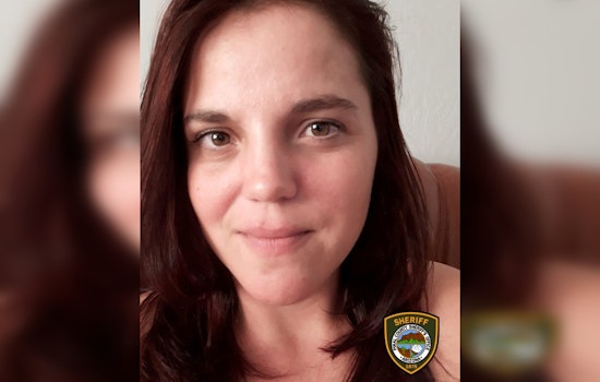 Authorities Identify Woman Found Deceased in Arizona Desert, Seek Public's Help