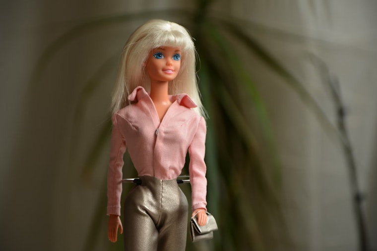 "Barbie: A Cultural Icon" Exhibition Dazzles at Phoenix Art Museum