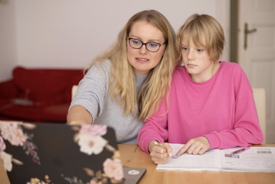 Beaumont Parents Play Crucial Role in Selecting Textbooks in Educational Revolution