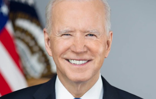 Biden's Billion-Dollar Blast153K Students Set for Early Debt Dismissal Under SAVE Plan!