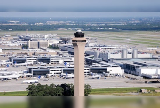 Biodegradable Foam Floods United Airlines Hangar at Houston Airport, No Impact on Flights