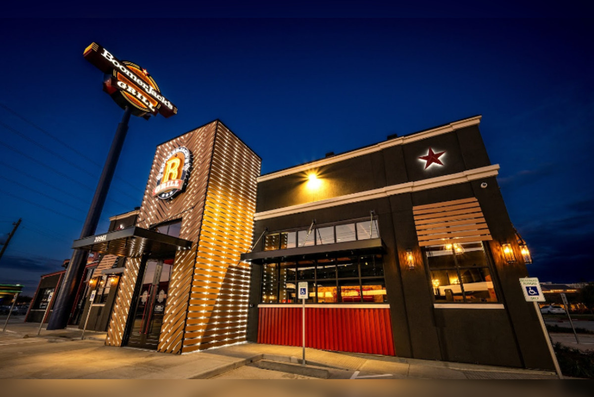 BoomerJack's Grill & Bar Debuts in Webster, Eyes Expansion in