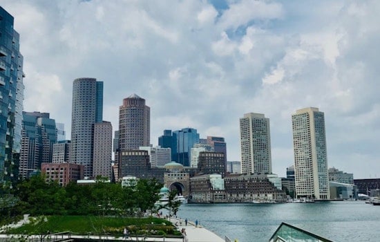 Boston Anticipates Spring-like Warmth as Temperatures Rise, with Minimal Snowfall Expected