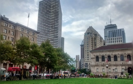 Boston Braces for Chilly Weekend Followed by Potential Record-Setting Warmth and Midweek Showers
