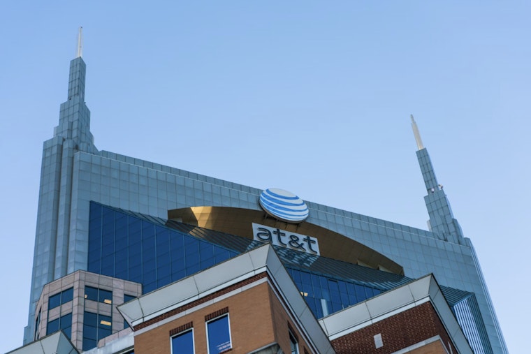 Call Me Maybe Not, Metro Detroit and Major U.S. Cities Hit by Massive Cell Outage, AT&T Takes the Fall