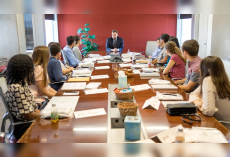 Chandler Teens Invited to Explore Civic Management at Teen Leadership Academy