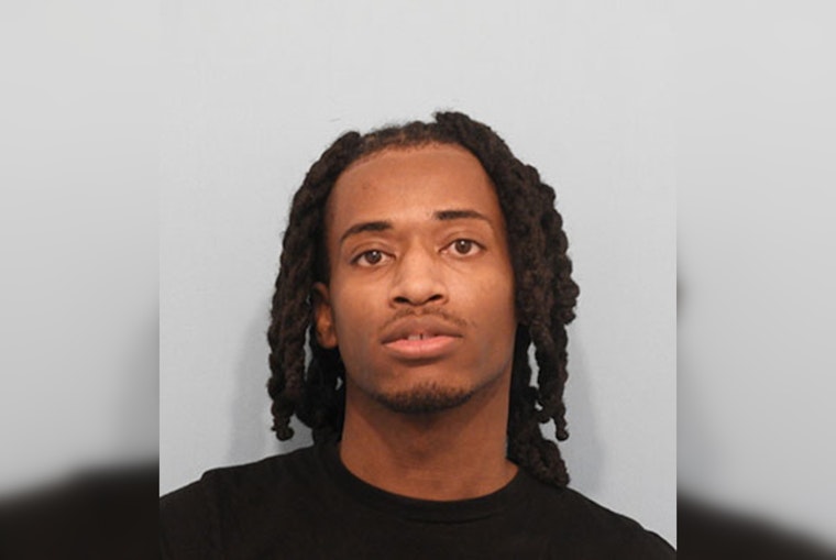 Chicago Man Detained Pre-Trial for Allegedly Leading Naperville Police on 104-mph Chase