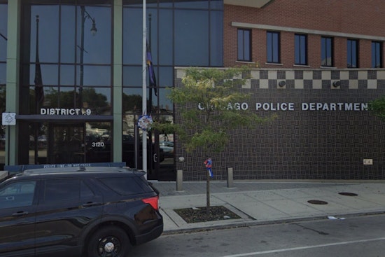 Chicago Police Seek Public Help to Catch Suspect in Spate of Deering Armed Robberies