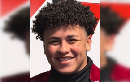 Chicago Police Seek Public's Help in Finding Missing Teen Elijah Gonzalez