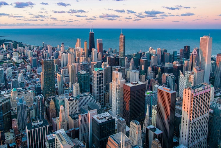 Chicago's Office Demand Stays Below Pre-Pandemic Levels Amid Mixed Market Signals