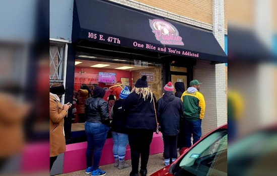 Chicago's Pookie Crack Cakes Draws International Crowd for Coveted Mini Cake Loaves