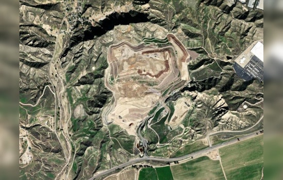 Chiquita Canyon Landfill Accused of Hazardous Waste Violations, Faces Scrutiny by California Agencies