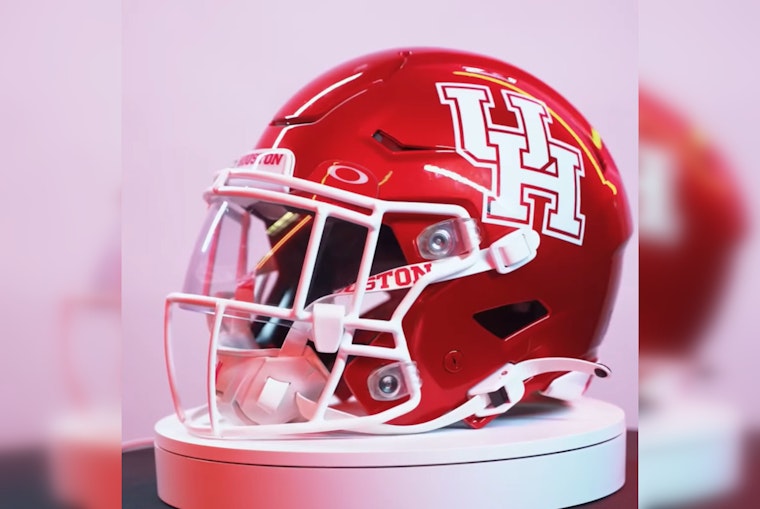 Coach Willie Fritz Reinvents UH Recruiting Strategy, Emphasizing Local Houston Talent