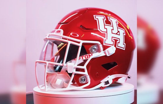 Coach Willie Fritz Reinvents UH Recruiting Strategy, Emphasizing Local Houston Talent
