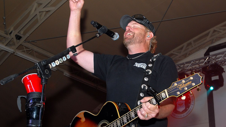 Country Crooner Curtain Call, Toby Keith Saddles Up to the Sky at 62