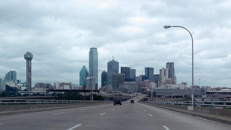 Dallas Forecast, Warm Friday Gives Way to Wet Weekend with Showers, Thunderstorms Likely