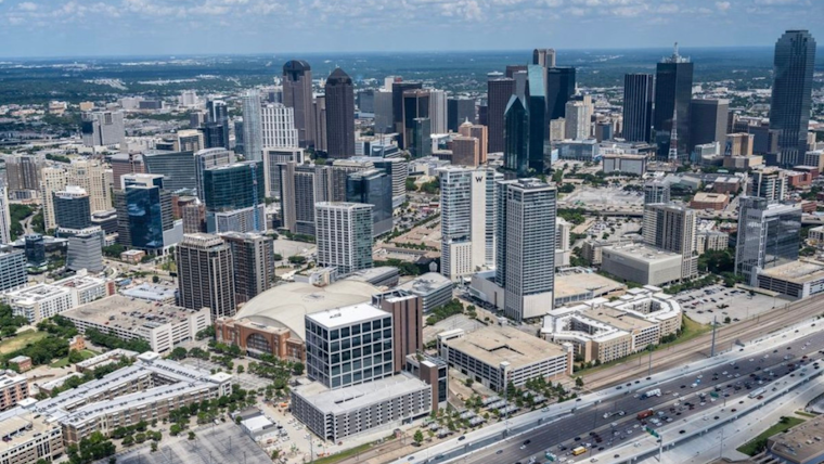 Dallas Residents to Enjoy Sunny Skies and Spirited Winds, Says National Weather Service