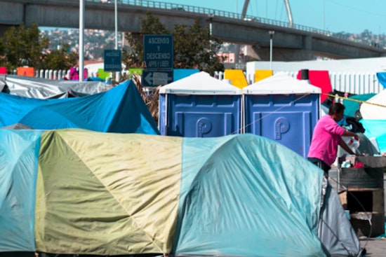 Denver Faces Shelter Crunch, Prepares to Discharge Migrants as Resources Dwindle