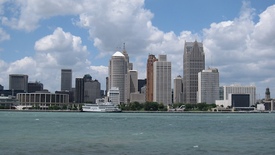 Detroit Braces for Mixed Bag of Weather with Clouds and Chance of Showers on the Horizon