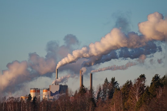 Detroit Faces 'Unhealthy for Sensitive Groups' Air Quality, Residents Advised Caution