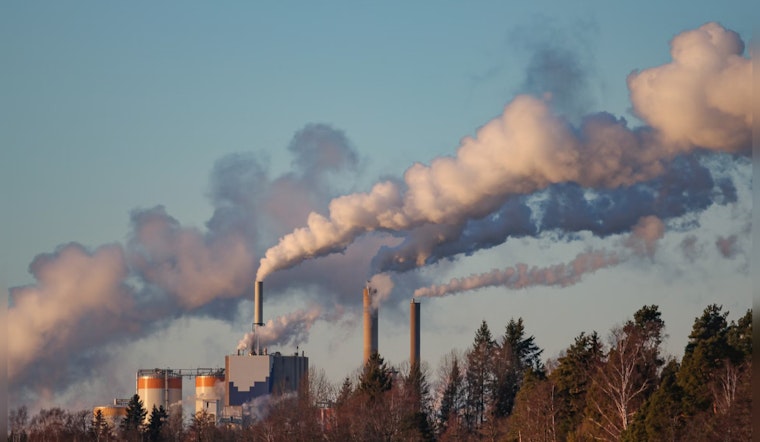 Detroit Faces 'Unhealthy for Sensitive Groups' Air Quality, Residents Advised Caution