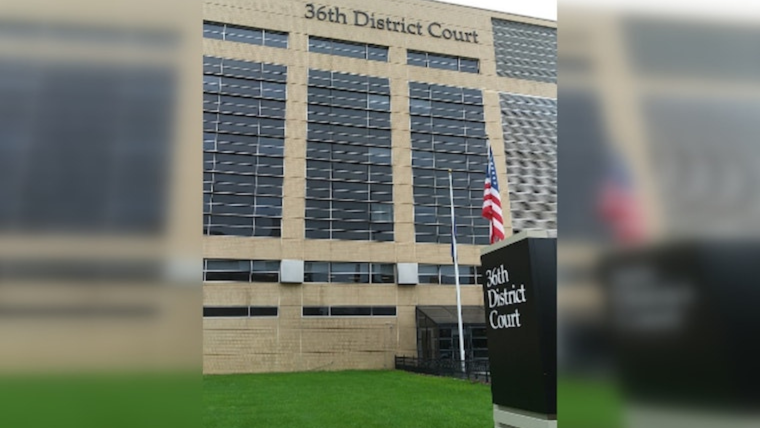 Detroit Prosecutor Challenges Dismissal of Manslaughter Charge Against Ex-Officer Accused in Altercation Death