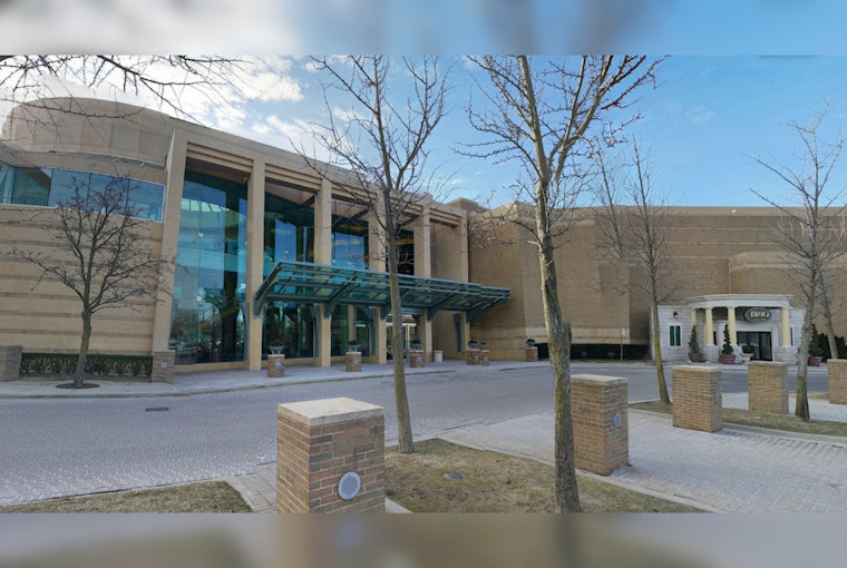 Detroit Woman Pleads Guilty to Assaulting 10-Year-Old at Troy's Somerset Mall