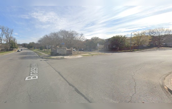 Driver Flees After SUV Collides with Neighborhood Sign in Castle Hills, San Antonio Police Searching