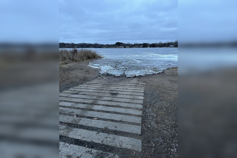 Driver's Lake Ice Misadventure in Lake Elmo a Chilling Lesson in Winter Safety
