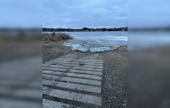 Driver's Lake Ice Misadventure in Lake Elmo a Chilling Lesson in Winter Safety