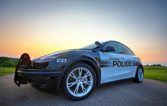Eden Prairie Police Respond to Barricaded Individual as Roads Close in Southeastern Neighborhood