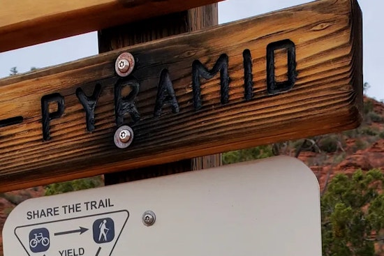 Elderly Maine Hiker Suffers Fatal Fall on Sedona's Pyramid Trail