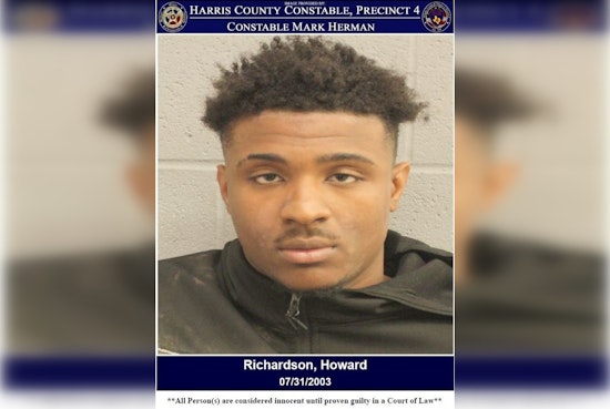 Felon and Two Juveniles Arrested After High-speed Chase in Stolen Vehicle in Harris County