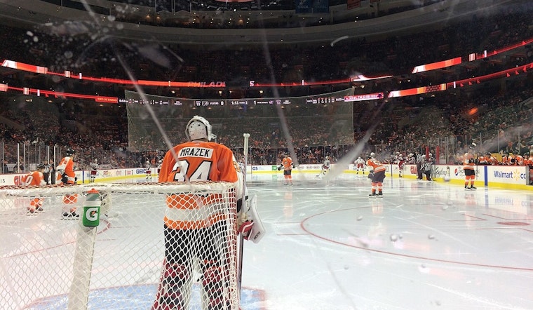 Flyers and Lightning Play Through Power Outage at Philly's Wells Fargo Center