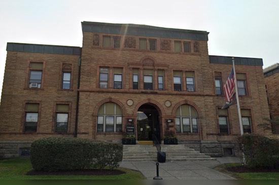 Former Savas Liquors Clerk in Lakeville Admits to Attempting $3M Lottery Scam, Receives Probation and Treatment