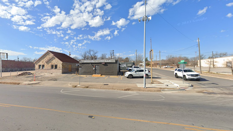 Fort Worth Police Seek Suspect After Three Wounded in Night Club Shooting