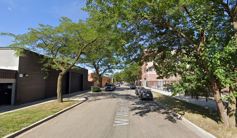 Four Victims Stabbed Outside West Town Nightclub, Chicago Police Seek Leads