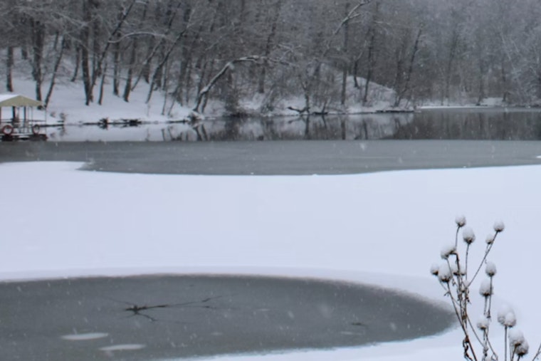 Frosty Fiasco as Tot in Tug-of-Life After Family's Lake Plunge in Vermont!
