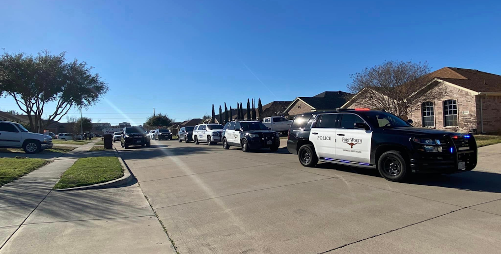 Fugitive on Felony Warrant Arrested in Texas Neighborhood After Brief Manhunt