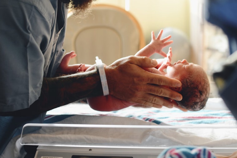 Georgia Mom Advocates for Mandatory Newborn CMV Screenings After Son's Hearing Loss Diagnosis
