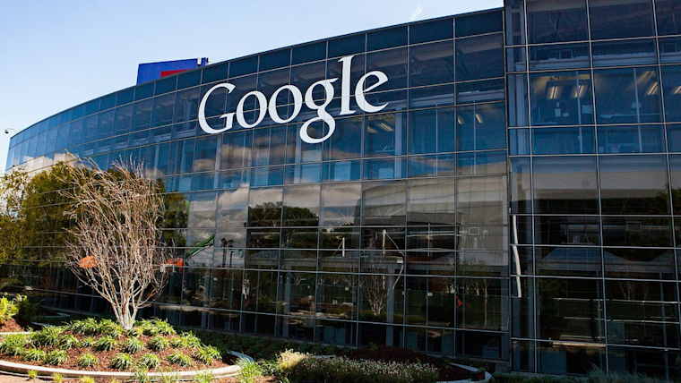Google's Gemini Chatbot, A Mixed Bag of Reviews as It Takes on OpenAI's ChatGPT