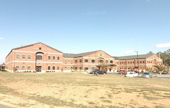 Gridiron Guardian, Sonoraville High Student-Turned-Hero Rescues Duo from Fiery Wreck on Georgia Road
